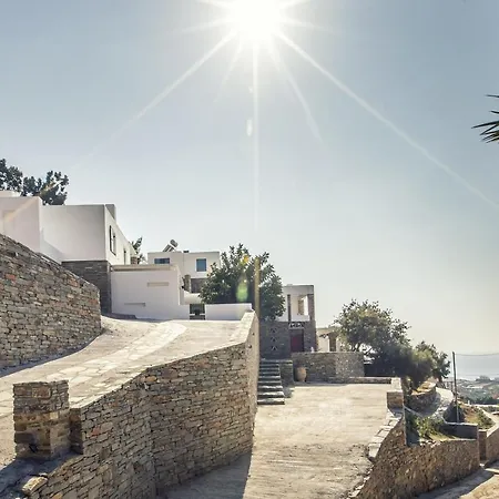 4 Maisonettes With A Swimming Pool And A Sea View, In The Area Of Koundouros