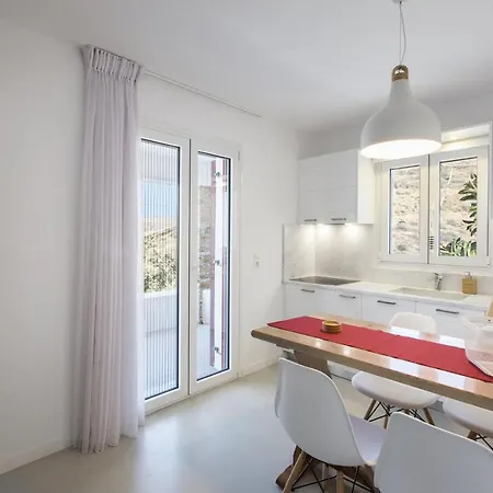 Prázdninový dům 4 Maisonettes With A Swimming Pool And A Sea View, In The Area Of
